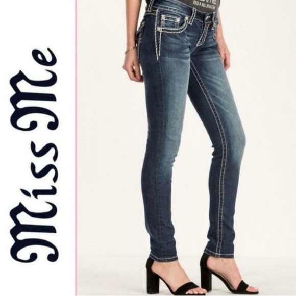 Miss Me Signature Skinny Jeans Gems Rhinestones Dark Wash Blue Denim Size 30 - Picture 1 of 16